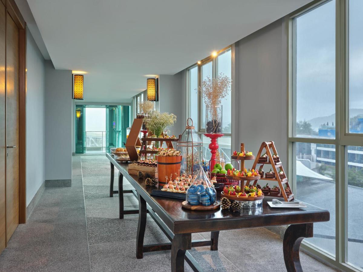 The Kee Resort & Spa Patong Exterior foto