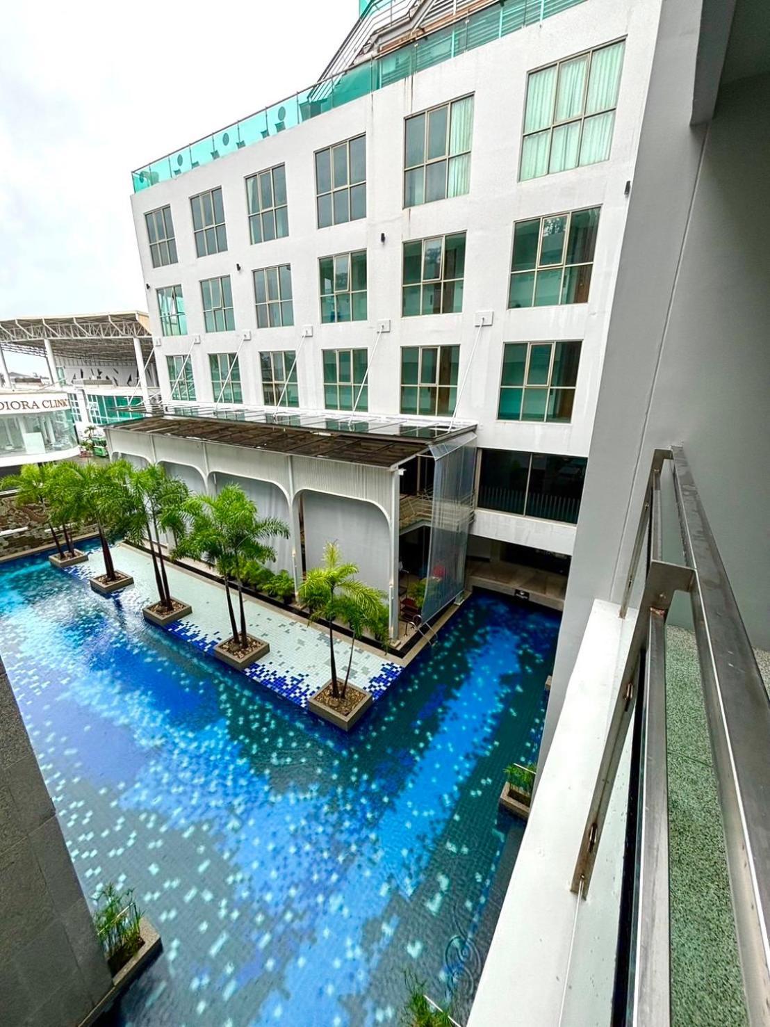 The Kee Resort & Spa Patong Exterior foto